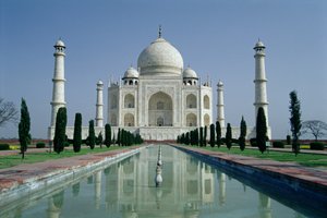 Ansicht des Taj Mahal, erbaut von Kaiser Shah Jahan (1592-1666), fertiggestellt 1643 von Ustad Ahmad Lahori