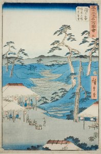Hodogaya: Fernblick auf die Kamakura-Berge vom Rastplatz nahe dem Grenzbaum (Hodogaya, Kyoboku tateba Kamakura yama enbo), Nr. 5 aus der Serie "Berühmte Ansichten der 53 Stationen (Gojusan tsugi meisho zue)" von Utagawa Hiroshige