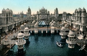 Ehrenhof, Imperial International Exhibition, London, 1909