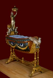 Wiege des kaiserlichen Prinzen Eugene Louis Joseph (1856-1879), Sohn von Napoleon III., aus Silber, Emaille, Bronze und Holz, gefertigt vom Architekten Victor Balard nach dem Modell der Wiege des Königs von Rom. 1856 Paris, Musee Carnavalet von Victor Baltard
