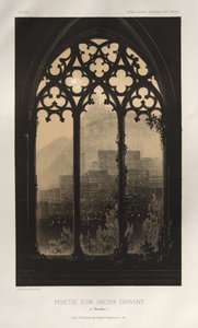 Fenster eines alten Klosters in Barcelona