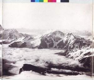 Panoramabild vom Gipfel des Mount Elbrus