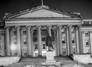 Schatzamtgebäude, Washington bei Nacht