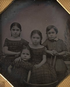 Professor Schneiders Kinder, ca. 1842 von William and Frederick Langenheim