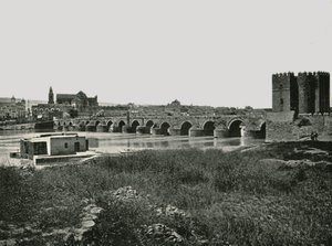 Die römische Brücke, Córdoba, Spanien, 1895