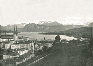 Blick auf Luzern und seine Berge, Schweiz, 1895 von W and S Ltd