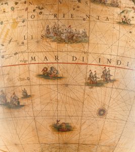 Großes Paar Bibliotheksgloben, der terrestrische 1645/48, der himmlische nach ca. 1630