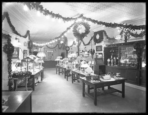 Innenansicht, von vorne nach hinten, der United Electric Light und Power Company, W. 138th Street und Hamilton Place, New York City, 17. Dezember 1914
