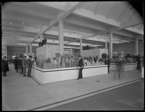Innenansicht des 95th Street Market, New York City, 22. Oktober 1915 von William Davis Hassler