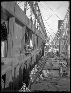 Beladen eines Dampfschiffs, Chelsea Piers, New York, 1912