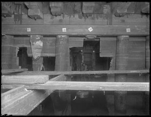 Männer arbeiten im Kanal der W. 129th Street, New York, ca. 1911 von William Davis Hassler