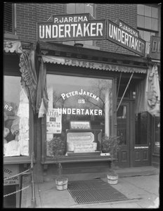 Peter Jarema, ukrainischer Bestatter, 115 Avenue A, New York City, 14. November 1914 von William Davis Hassler