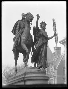 Statue von William Tecumseh Sherman an der 59th Street und Fifth Avenue, New York City, ca. 1913 von William Davis Hassler