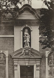 Tür, Berkeley Almshouses, Worcester (s/w Foto)