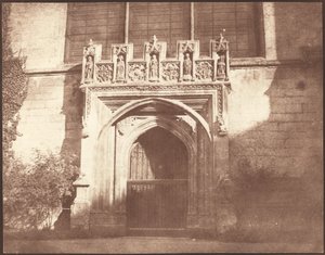 Eine alte Tür im Magdalen College, Oxford