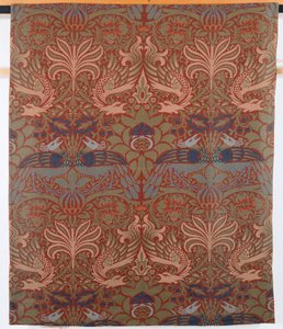 Pfau und Drache, handgewebter Köpervorhang, Morris & Co., 1878 von William Morris