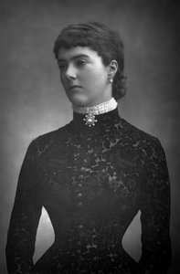 Georgiana, Gräfin von Dudley, 1890