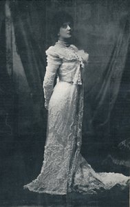 Miss Lena Ashwell, 1900
