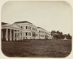 Palast von Daendels am Waterlooplein in Batavia von Woodbury and Page