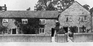Häuser in Eyam, wo die Große Pest ausbrach, Derbyshire von York and Son