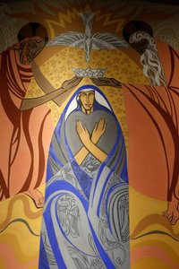Fresko in der Kirche Saint James, Montrouge, Frankreich. Krönung der Jungfrau Maria