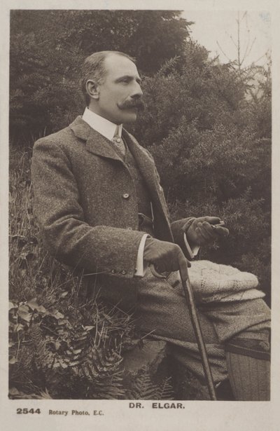 Sir Edward Elgar, englischer Komponist von (after) English photographer