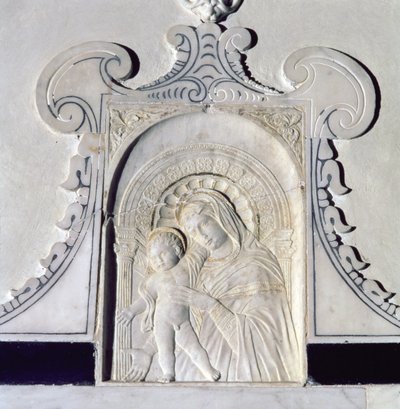 Basrelief einer Madonna mit Kind von (attr. to) Donatello