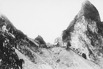 Marmorbruch in den Apuanischen Alpen, Toskana von A. Corsini