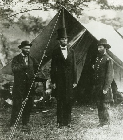 Abraham Lincoln mit Allan Pinkerton und Generalmajor John A. McClernand, 1862 von Alexander Gardner