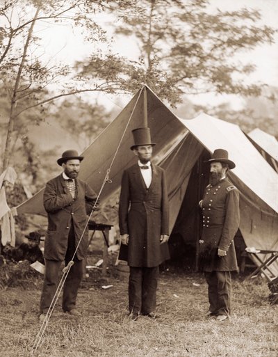 Präsident Lincoln auf dem Antietam-Schlachtfeld von Alexander Gardner