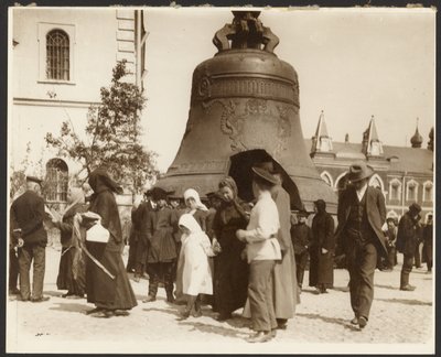 Fotografien von der Studienreise nach Russland für das Gemälde "Die Abschaffung der Leibeigenschaft in Russland" (1914), aus dem "Epos der Slawen-Zyklus, Moskau" von Alphonse Maria Mucha