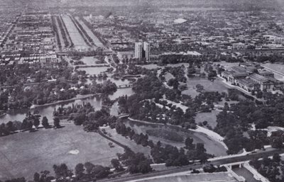 Chicago: Jackson Park und der Midway aus der Luft (s/w Foto) von American Photographer (after)