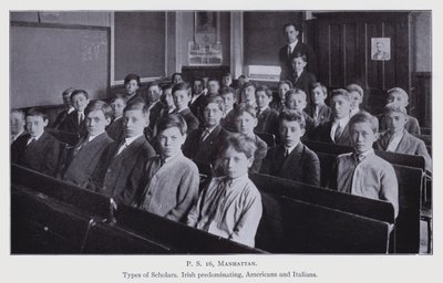 New York School Enquiry von American Photographer (after)