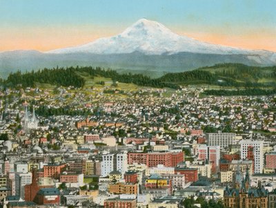 Portland, Oregon, Mount Hood in der Ferne von American Photographer (after)