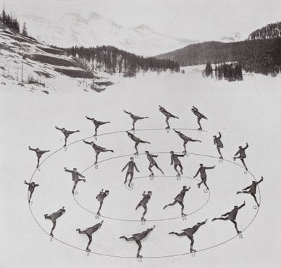 Schlittschuhlaufen mit Bror Meyer: Außen-Forwärtsspirale (s/w Foto) von American Photographer