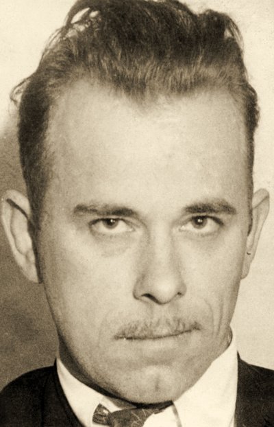 Porträt von John Dillinger (1903 – 34) von American School