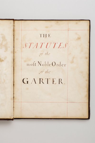 Orden des Hosenbandes: Buch der Statuten, das Charles Fitzroy, Herzog von Grafton, gehörte - Aquarellmanuskript, Anfang des 18. Jahrhunderts von Anonymous Anonymous