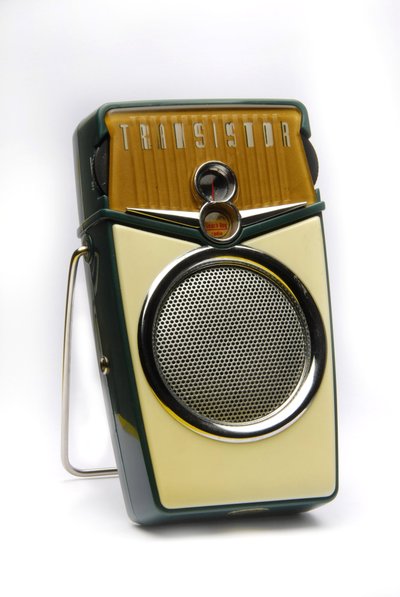 Stillleben eines Transistorradios von Anonymous Anonymous