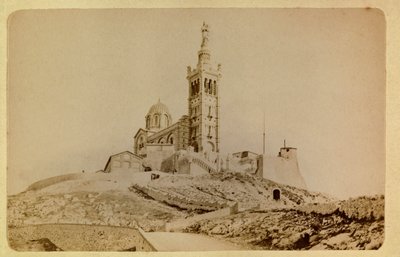 Die Stadt Marseille und ihre Umgebung um 1885-1890: Notre Dame de la Garde von Anonymous Anonymous