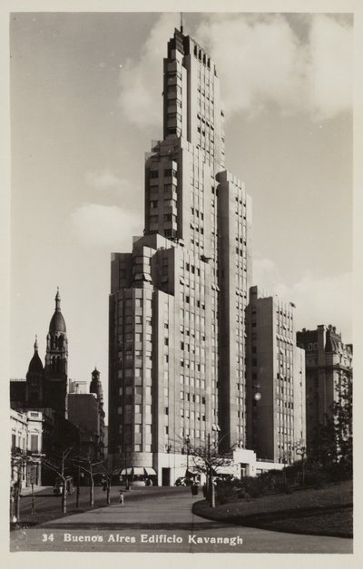 Kavanagh-Gebäude, Buenos Aires, Argentinien von Argentinian Photographer