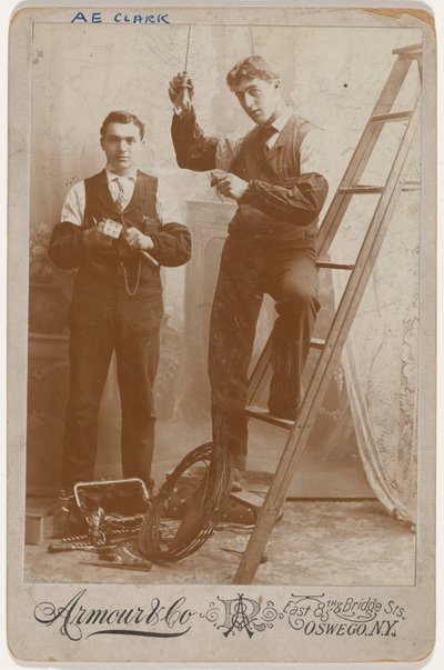 Porträt von Elektrikern, ca. 1904 von Armour & Co