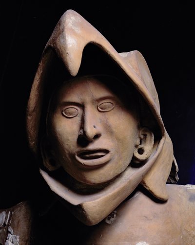 Adlerkrieger aus dem Haus der Adler, datiert ca. 1469 (Terrakotta) von Aztec