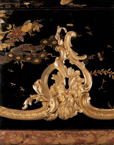 Kommode, ca. 1745 (mit Ormolu montierter japanischer Lack & ebonisiertes Holz) von Bernard van Risenburgh II