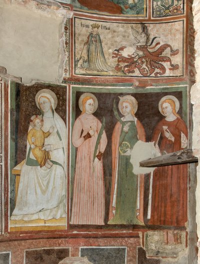 Nördliches Querschiff, Altar des Erzengels Michael, Fresken von Bonifacio Bembo, Jungfrau und Kind, Heilige Aquilina und Heilige Katharina von Alexandria, Symbol der Demut oben von Bonifacio Bembo