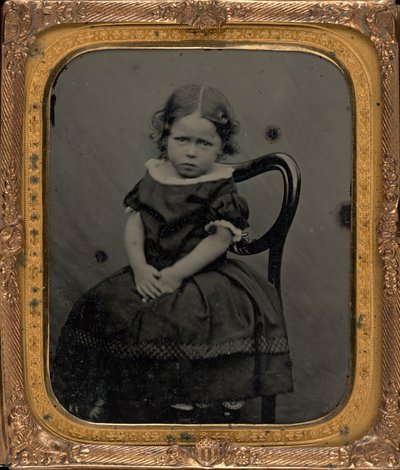 Porträt eines Mädchens von British Photographer