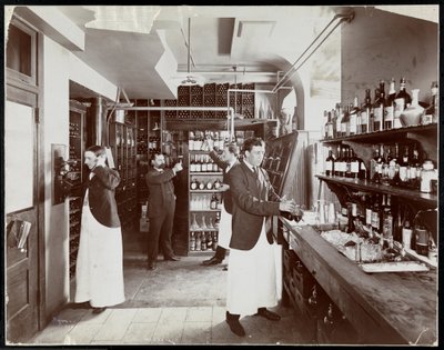 Eine Speisekammer im Hotel Manhattan, 1902 von Byron Company