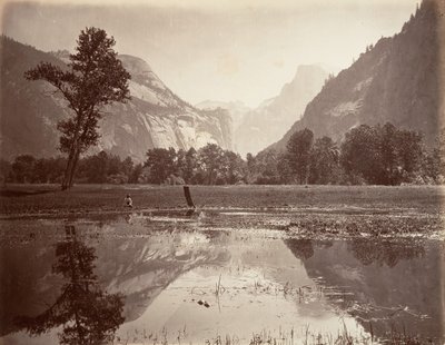 Die Kuppeln, Yosemite von Carleton E. Watkins.