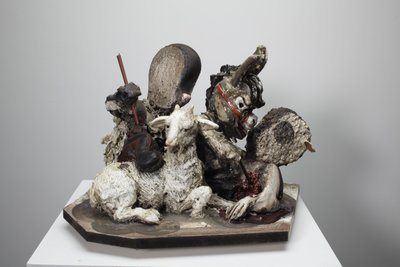 Hilfe ist unterwegs, 2010 von Cathie Pilkington