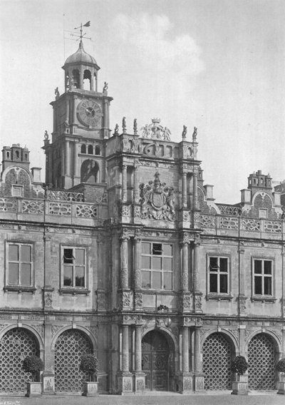 Uhrturm und Südeingang von Charles Latham
