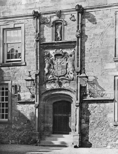 Tür im Innenhof von Charles Latham